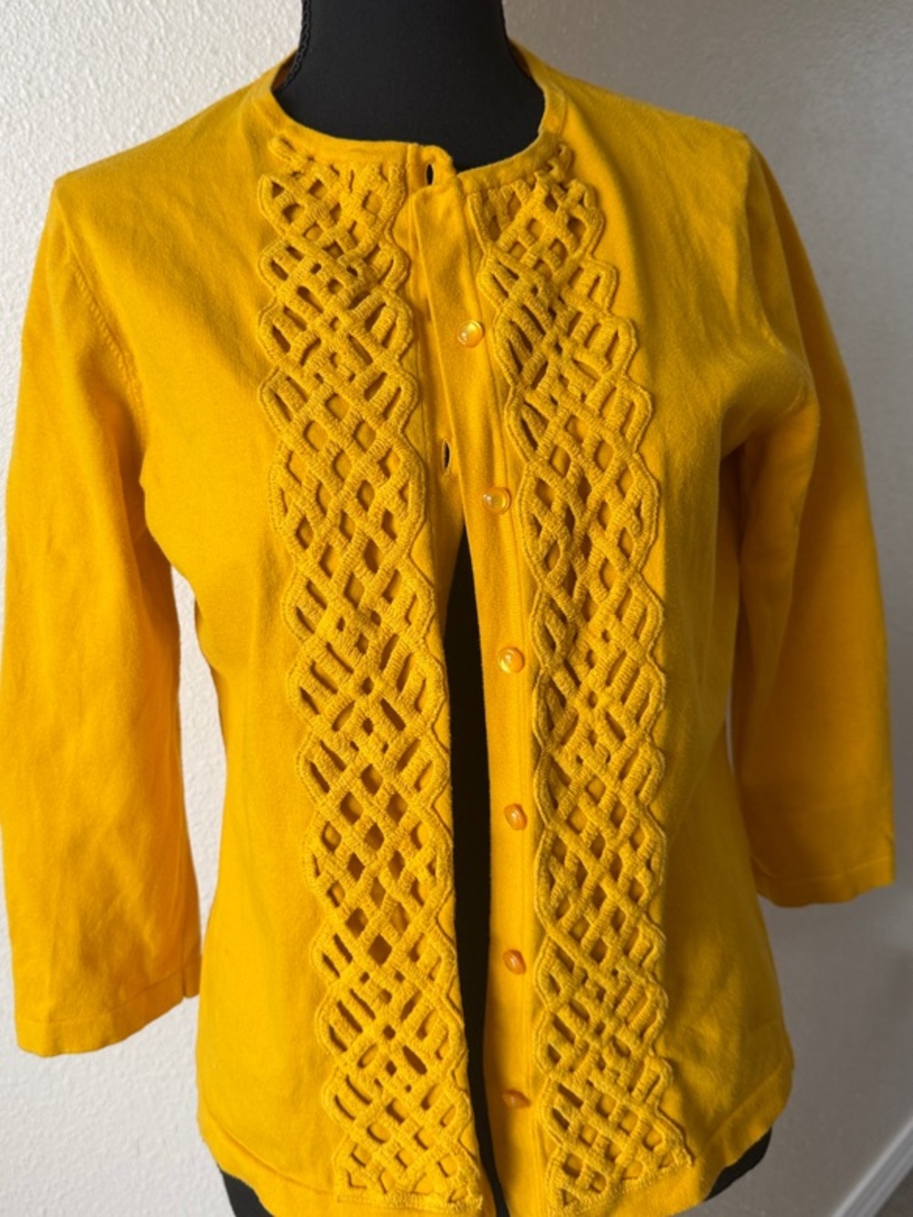 Jones New York Mustard Yellow Openwork Front Cardigan